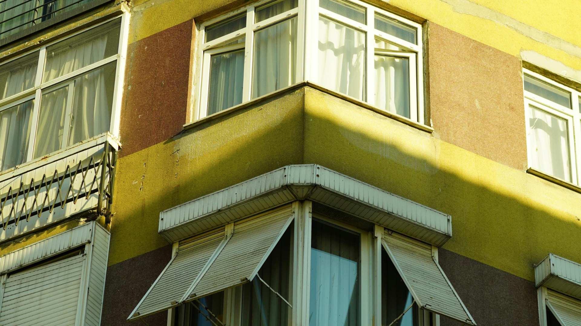 Repositioning sector